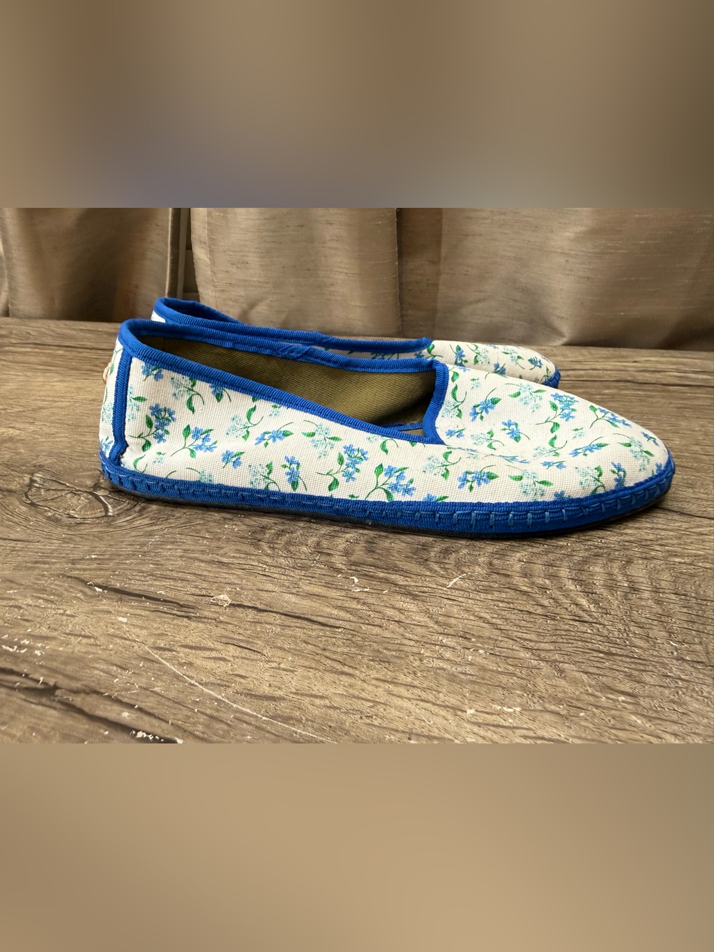 Sveti Stefan Nikola Dewberry Floral Print Flat Size 39 - 9 — image 6 of 8